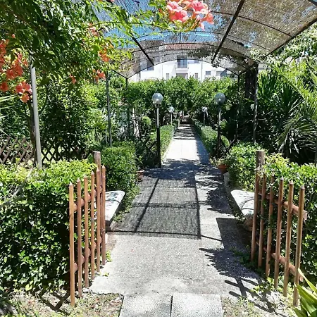 Holiday home Residenza Sud - Con Giardino *