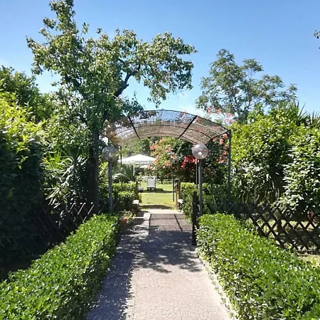 Residenza Sud - Con Giardino *